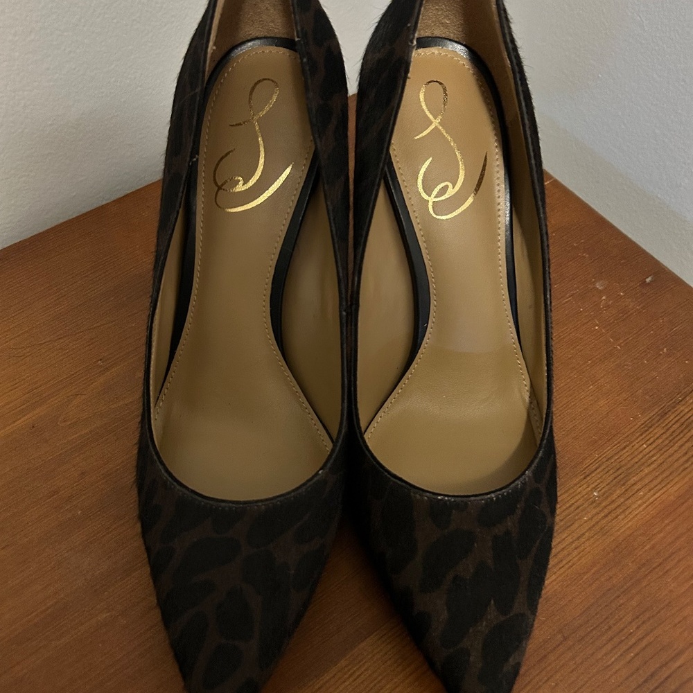 Jessica Simpson Leopard Calf Hair Heels Size 7 Pointed Toe Stiletto - Picture 3 of 5